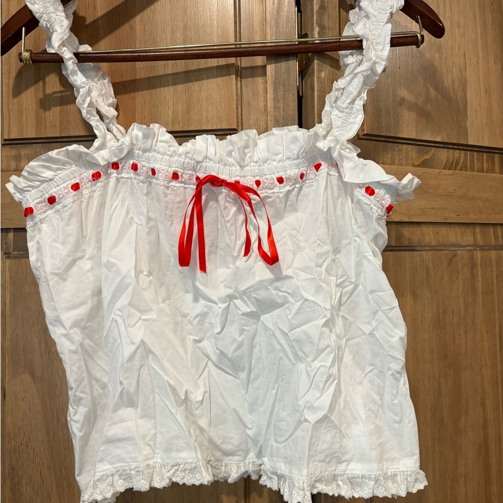 Damson Madder White  with red ribbon Top